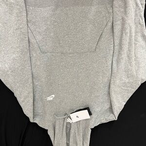 Nike Heather Gray Sweatshirt
